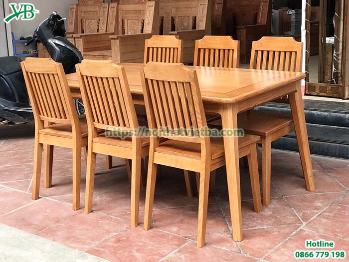 Những bộ bàn ghế ăn của Việt Ba tại phòng trưng bày