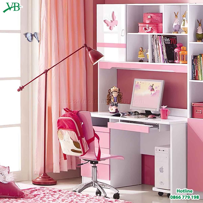 Mẫu bàn màu hồng ấn tượng dành cho bé gái