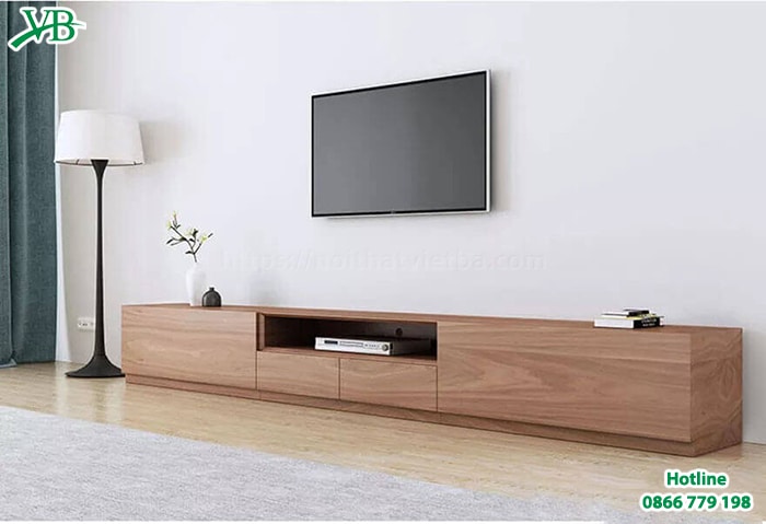 Kích thước kệ tivi gỗ cần tương xứng với không gian phòng khách